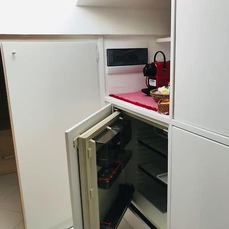 “Studio' Del Mare” Nel Pieno Centro Di 圣雷默 外观 照片
