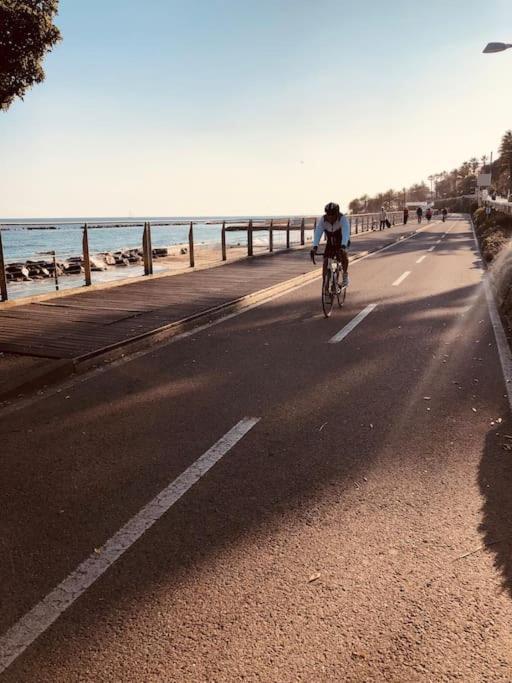 “Studio' Del Mare” Nel Pieno Centro Di 圣雷默 外观 照片